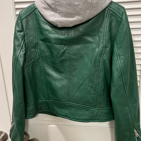 - NWT LAMARQUE Holy Hooded Lambskin Leather Biker Jacket. Bottle Green SZ SMALL - Picture 7 of 16